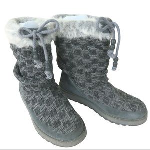 Sketchers sweater boots